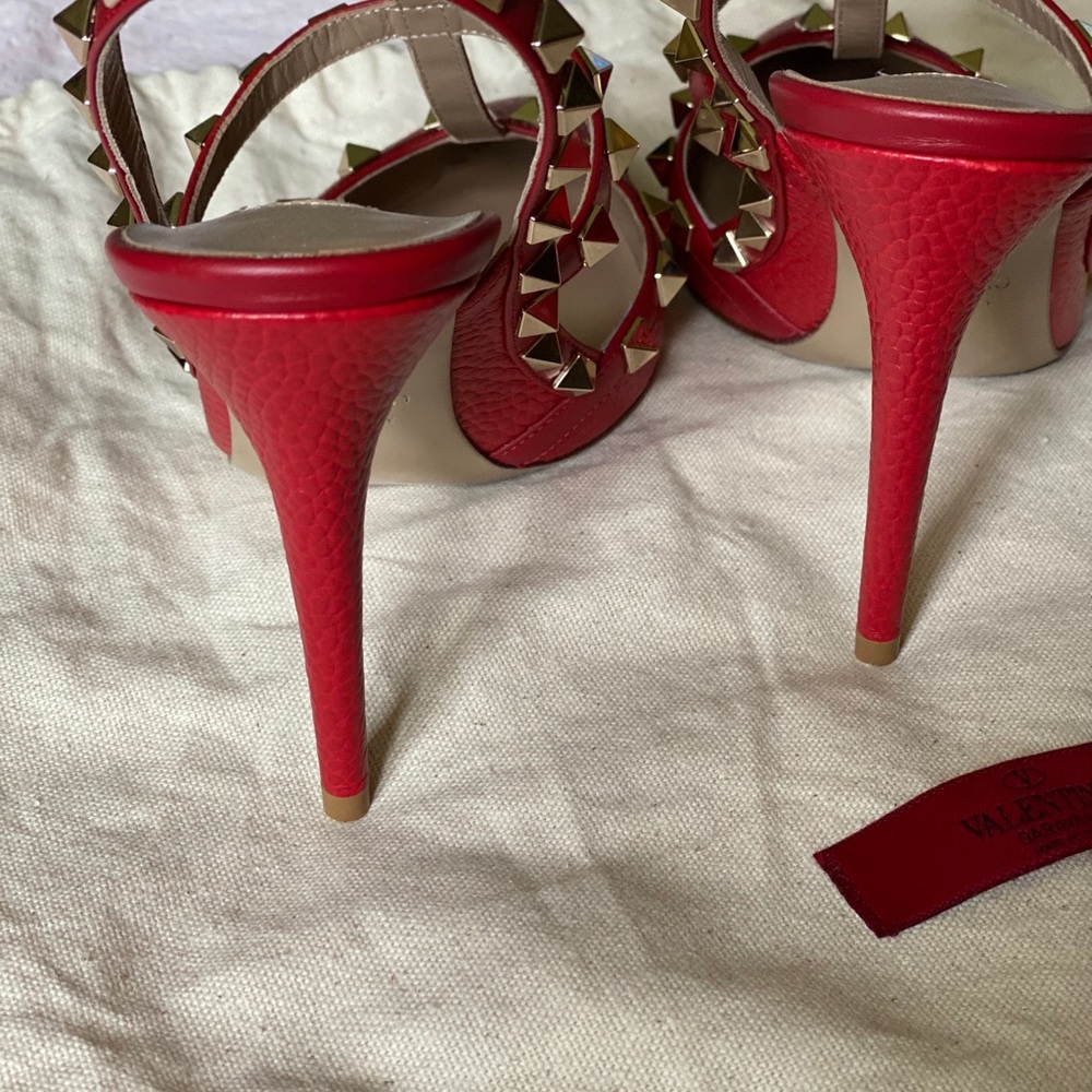 Valentino Rockstud heels - Picture 4 of 6